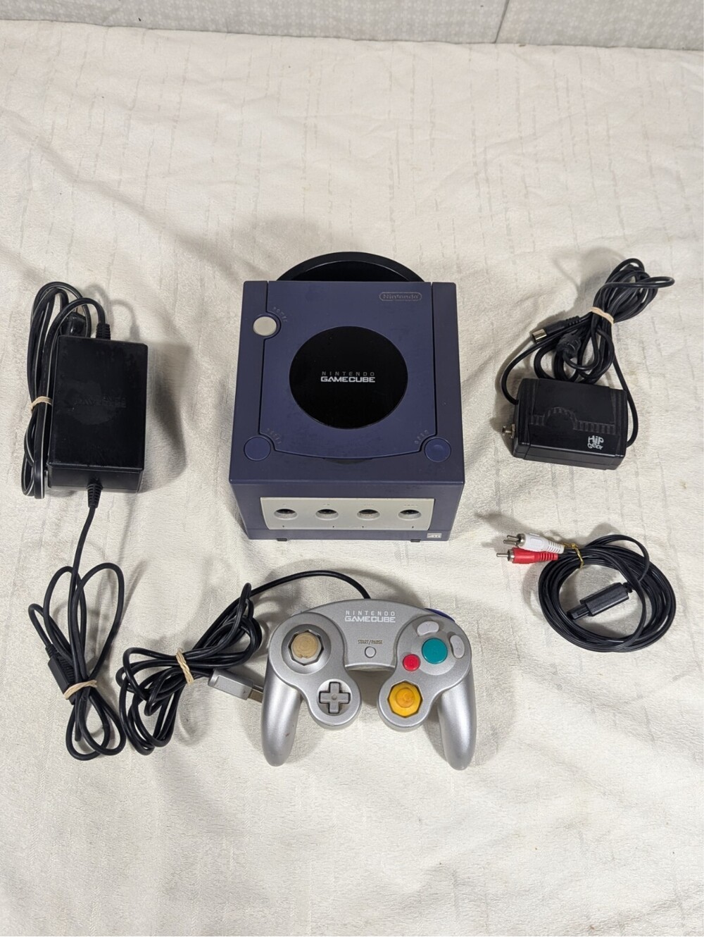 Nintendo GameCube Console Purple DOL-101 USA Console &  Hookups Tested & Working